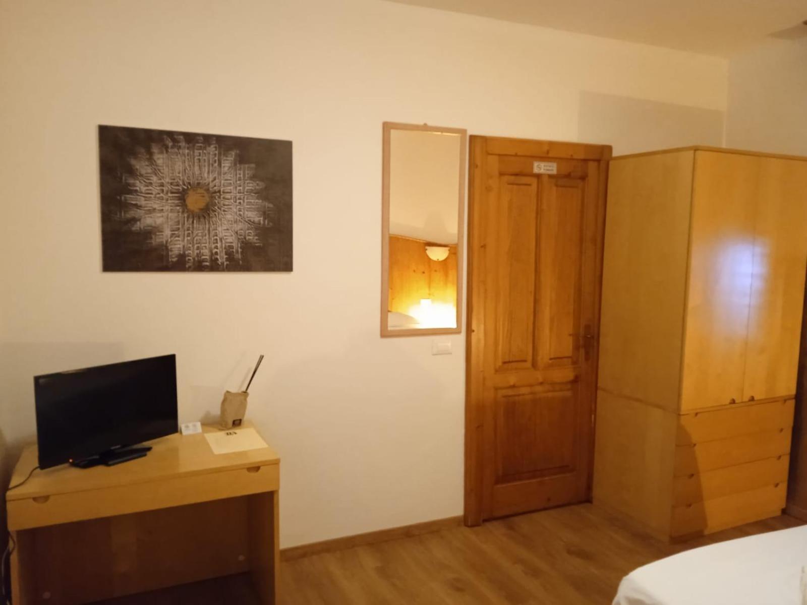 Hotel Brustolon Dont Exteriör bild